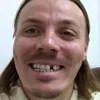 😁