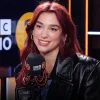 Эмодзи Dua Lipa